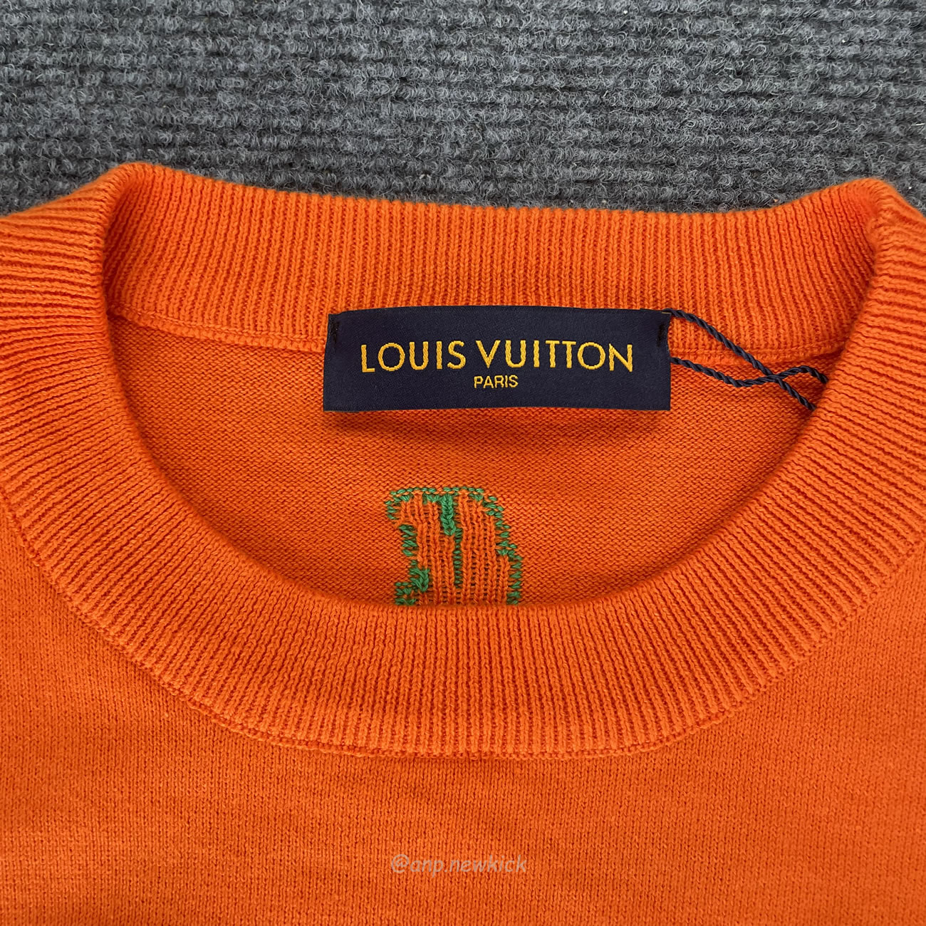 Louis Vuitton Short Sleeved Cotton Crewneck Orange Fw24 (13) - newkick.app